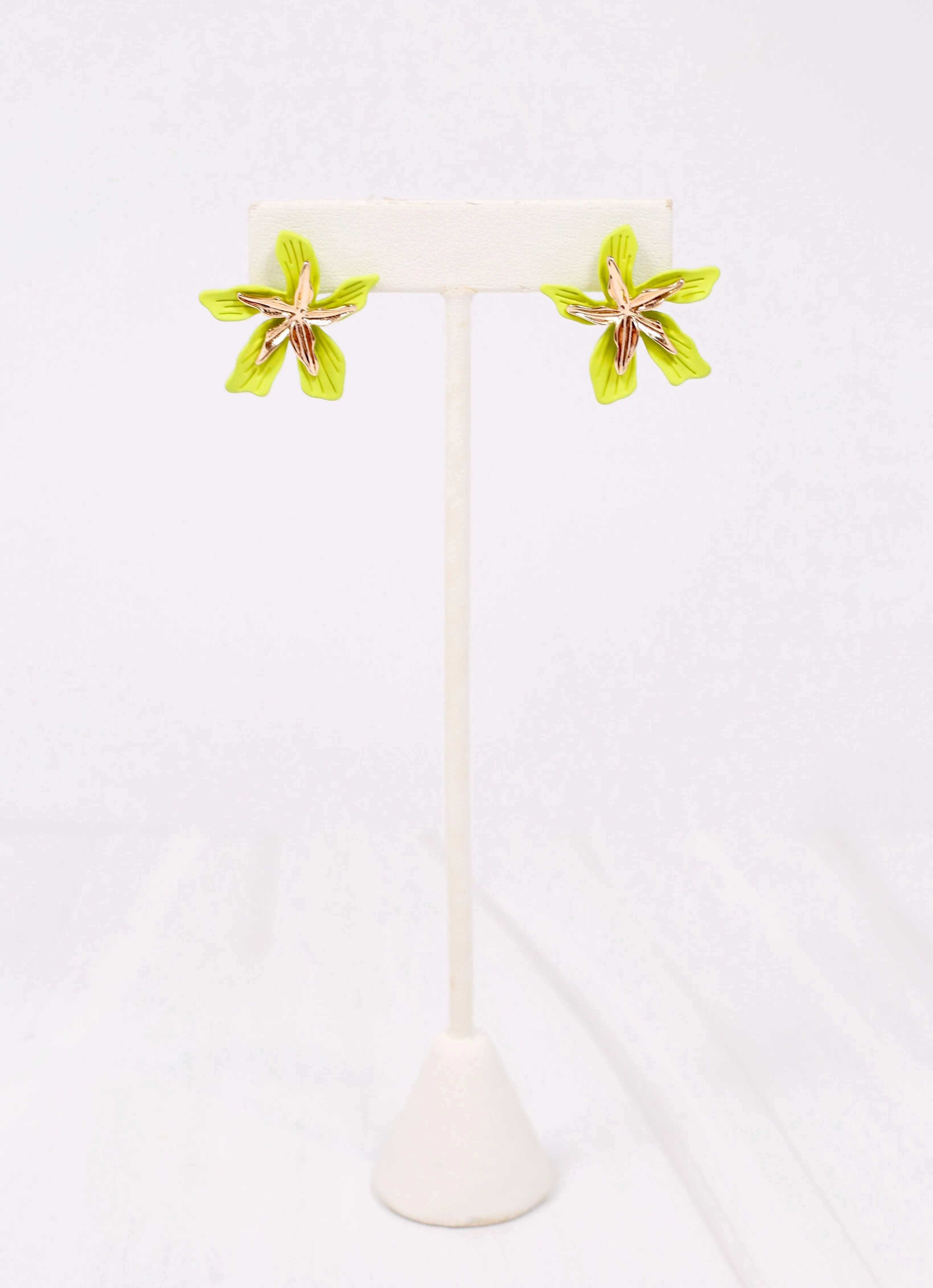 Margaret Flower Stud Earring LIME GREEN