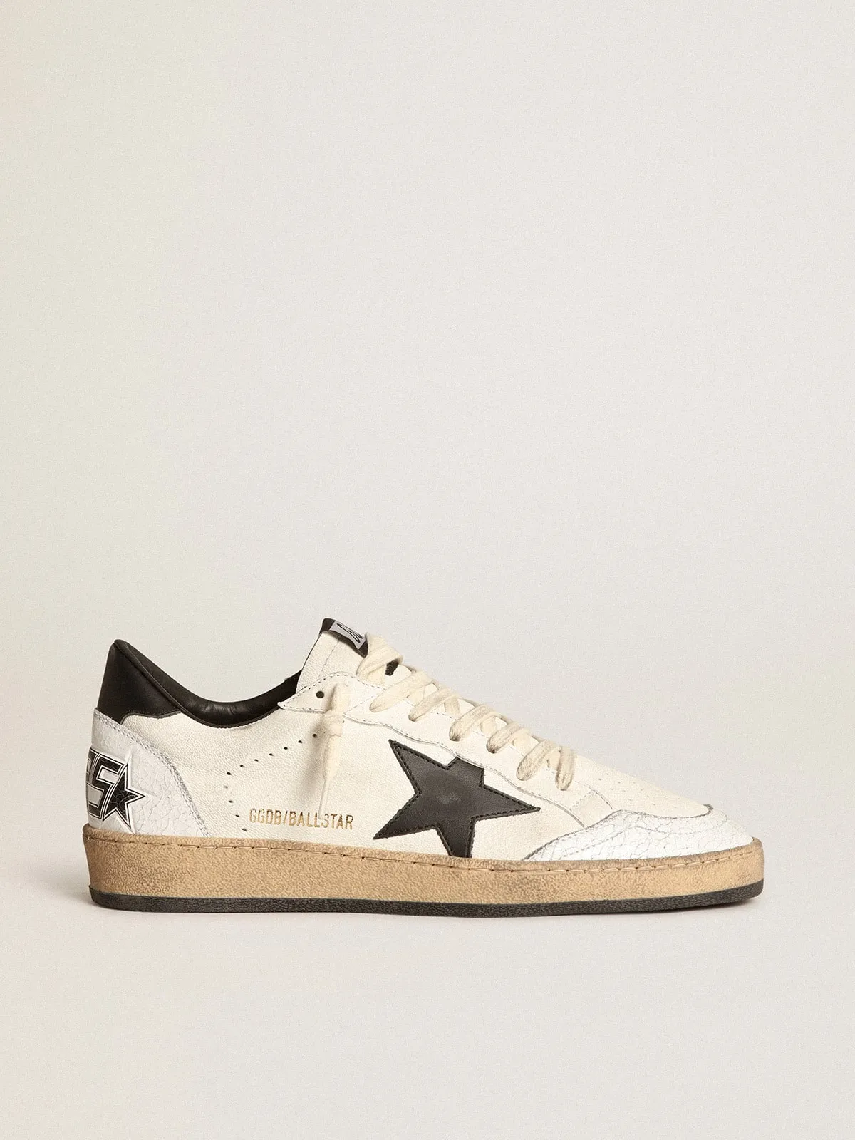 Men's Ball Star in white nappa with black star