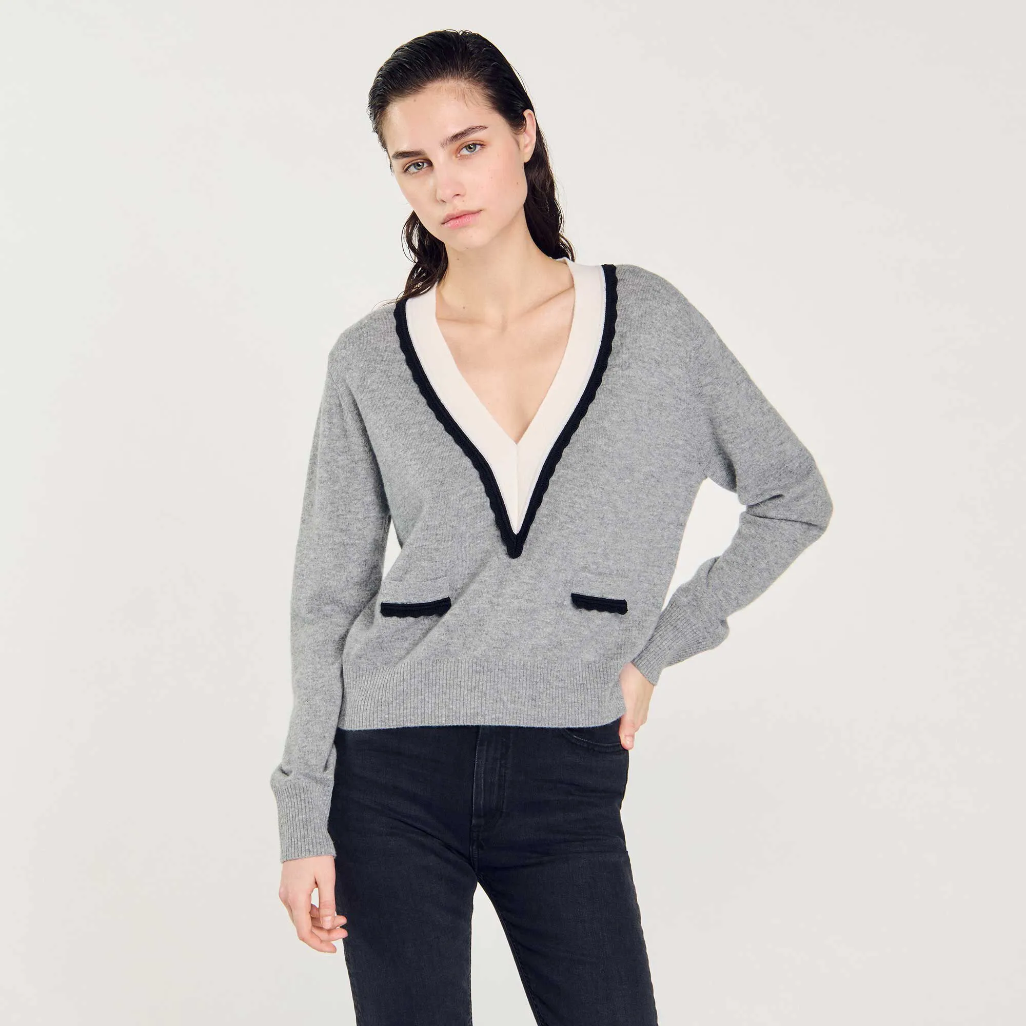 Sweater with contrasting deep V-neck