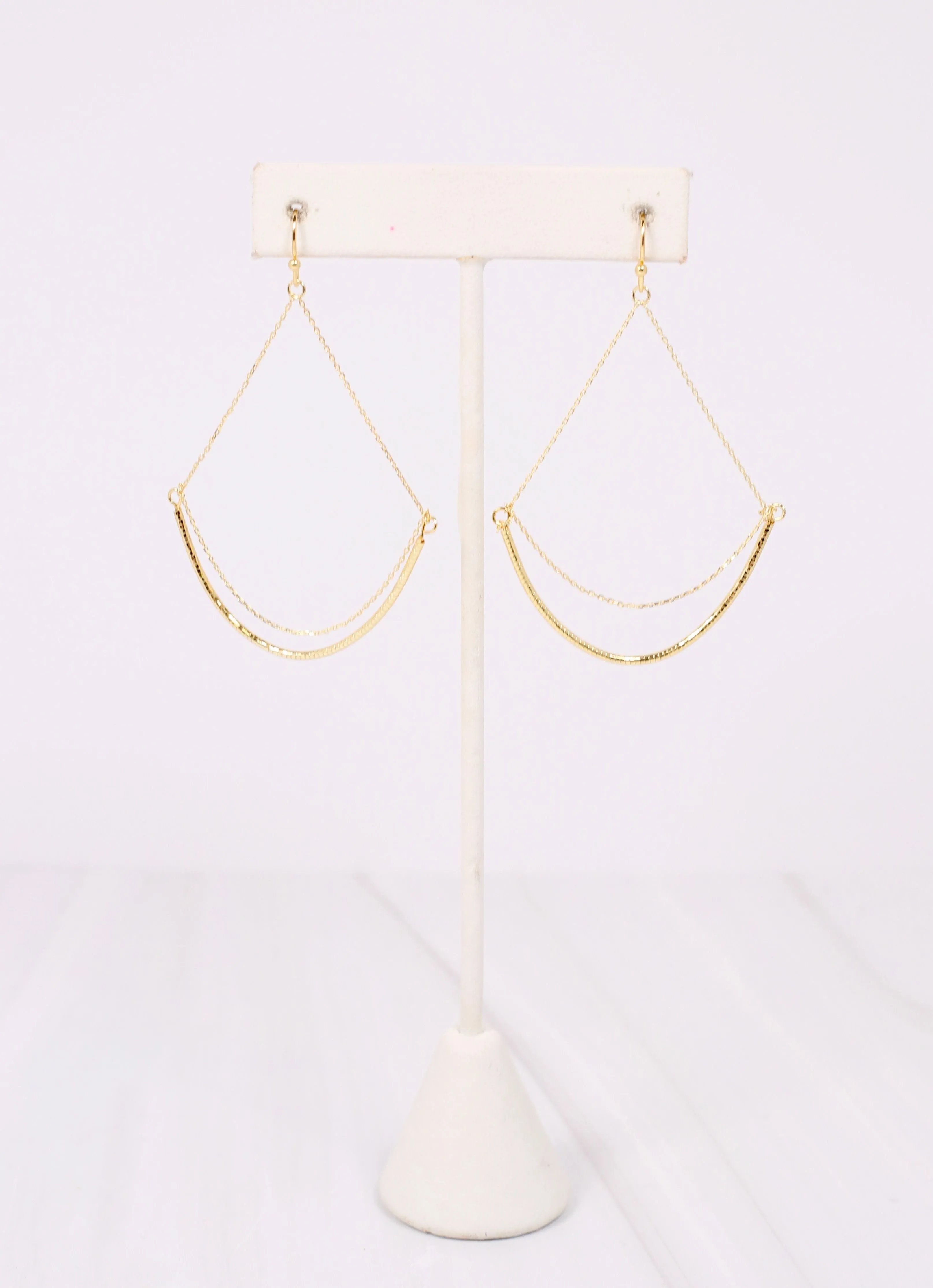 Tania Curved Bar Earring GOLD